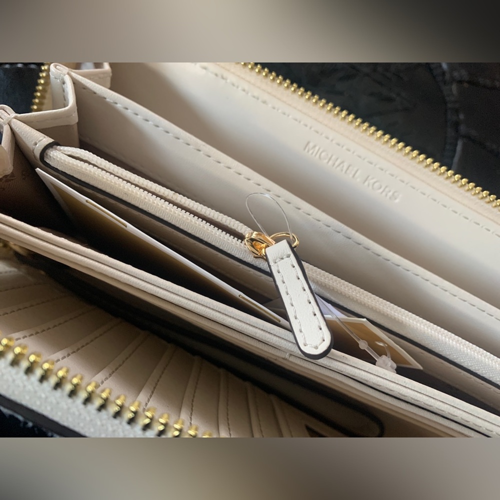 Michael Kors Calf Hair Continental Leather Wallet - Picture 4 of 6